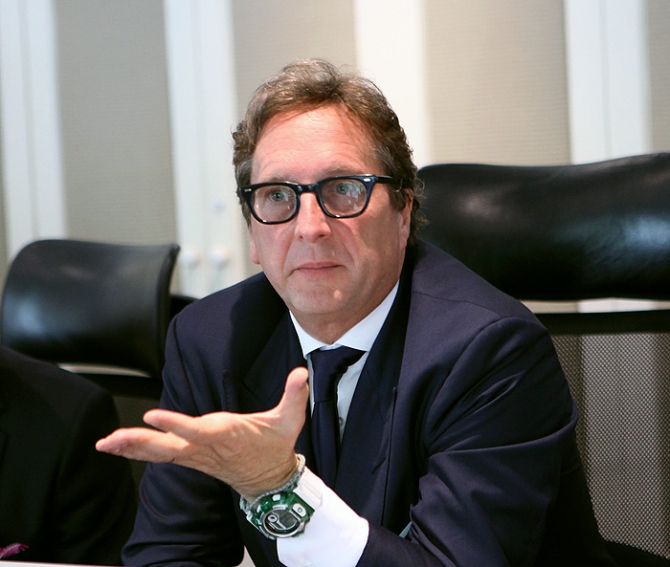 Philip A. Falcone trải qua một tuổi thơ nghèo khó, tự thân làm giàu từ casino trên đất Việt Philip A. Falcone trải qua một tuổi thơ nghèo khó, tự thân làm giàu từ casino trên đất Việt