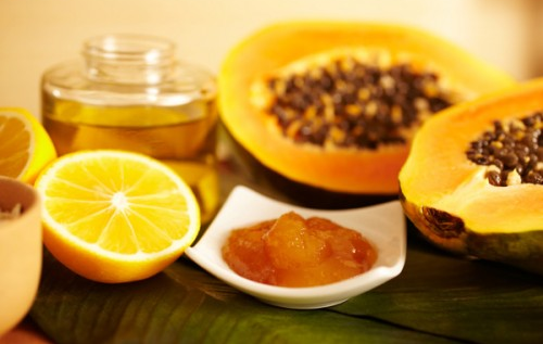 L&agrave;m trắng da bằng đu đủ l&agrave; phương ph&aacute;p dưỡng da tự nhi&ecirc;n v&agrave; l&agrave;nh t&iacute;nh
