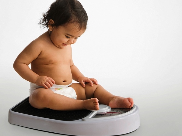 Làm th&ecirc;́ nào đ&ecirc;̉ tăng c&acirc;n cho bé là v&acirc;́n đ&ecirc;̀ được nhi&ecirc;̀u bà mẹ quan t&acirc;m