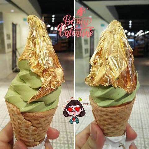 Giới trẻ Sài Gòn thi nhau khoe ảnh ăn kem dát vàng sang chảnh