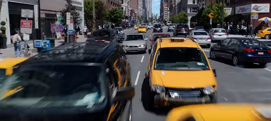 Cho&aacute;ng ngợp với những bối cảnh &lsquo;ph&aacute;t nổ&rsquo; ho&agrave;nh tr&aacute;ng trong Fast and Furious 8