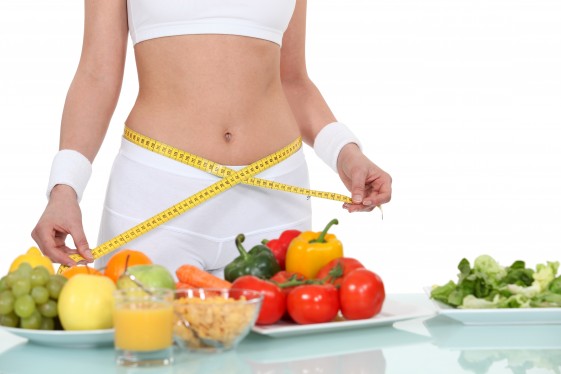 Tự tin diện bikini đi biển với b&iacute; quyết giảm mỡ bụng v&agrave; đ&ugrave;i hiệu quả trong gang tấc