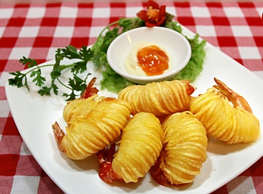 Thực đơn bữa tối mới lạ chỉ 99.000 đồng cho ng&agrave;y đầu tuần hứng khởi