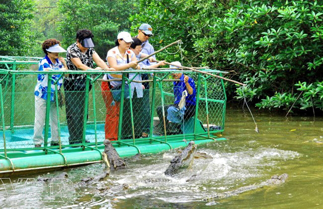 Những tour du lịch 30/4 -1/5 &lsquo;độc&rsquo; bạn n&ecirc;n thử nếu kh&ocirc;ng muốn tiếc cả đời