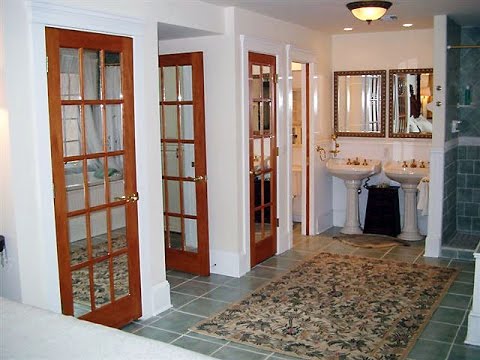Mở cửa ch&iacute;nh thấy nh&agrave; vệ sinh sẽ g&acirc;y ảnh hưởng về sức khẻo cho cả nh&agrave;