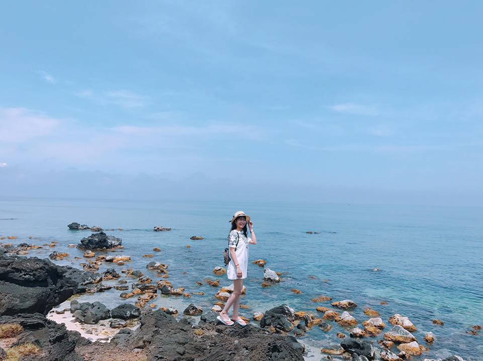 Đảo B&eacute; L&yacute; Sơn mang lại cho du kh&aacute;ch cảm gi&aacute;c an b&igrave;nh mỗi khi đặt ch&acirc;n đến đ&acirc;y