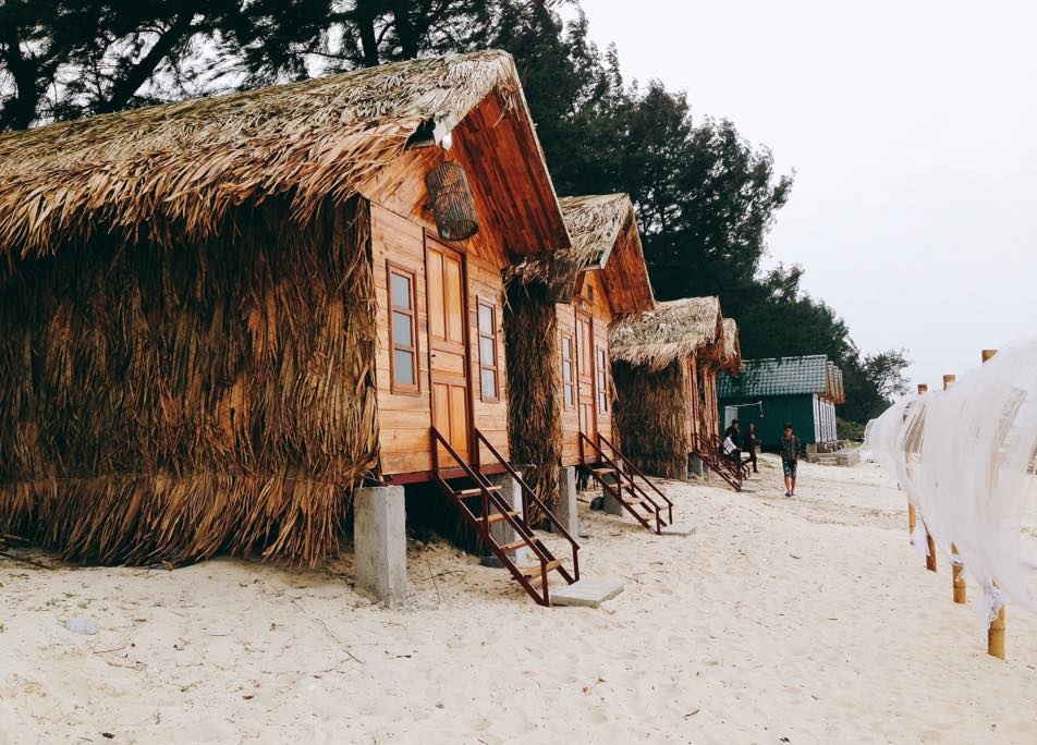 Những homestay nhỏ xinh b&ecirc;n bờ biển ở C&ocirc; T&ocirc; rất hấp dẫn kh&aacute;ch du lịch