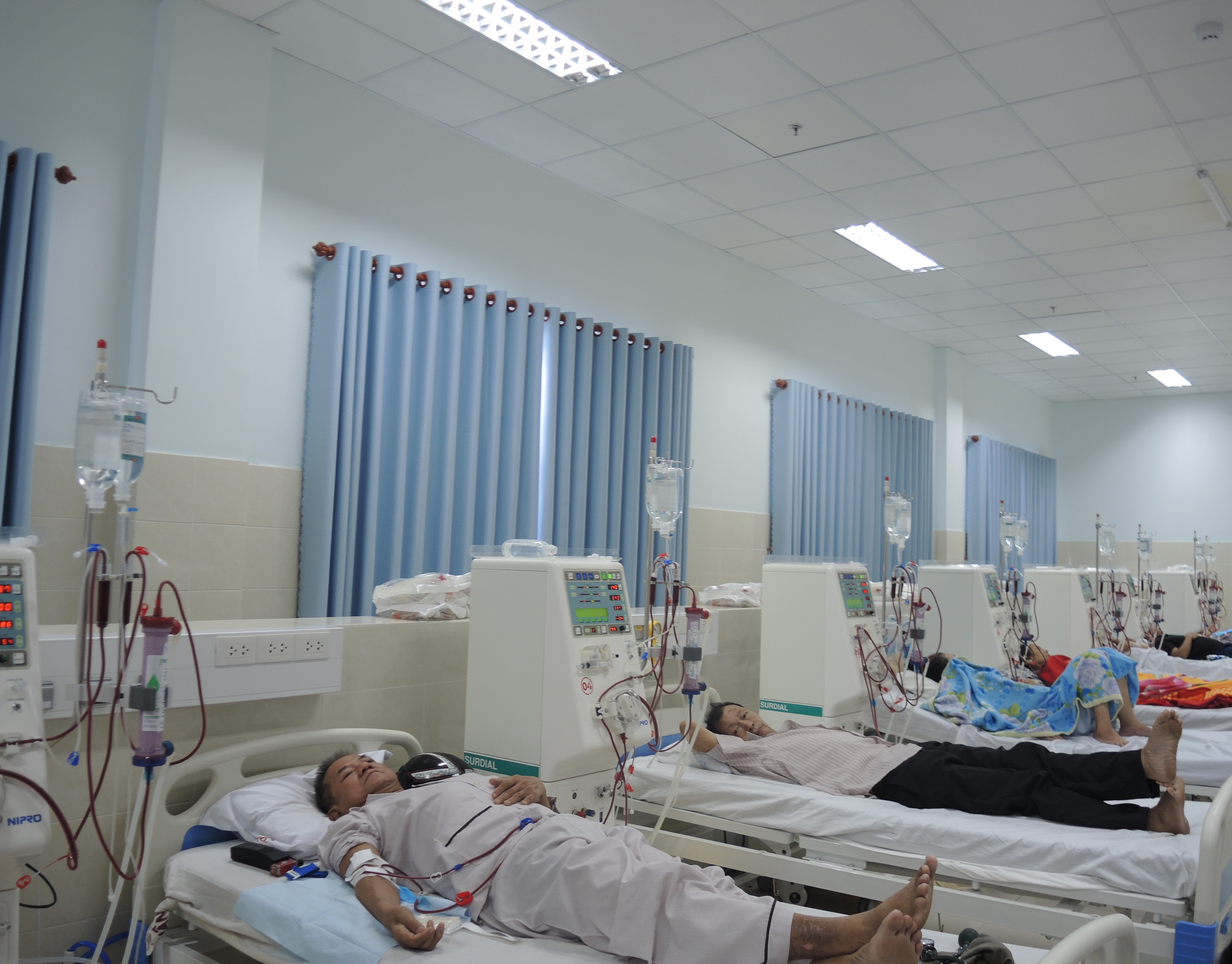 C&aacute;c bệnh nh&acirc;n c&ograve;n lại tại BVĐK tỉnh H&ograve;a B&igrave;nh đang được tiếp tục điều trị theo ph&aacute;c đồ chung