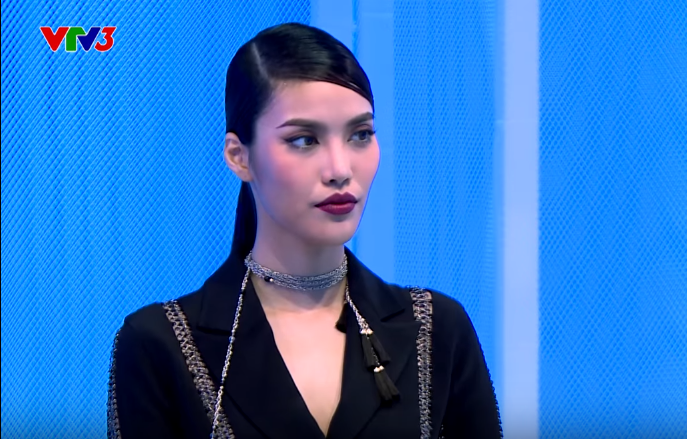 Đ&ocirc;i m&ocirc;i c&oacute; t&ocirc;ng m&agrave;u trầm của Lan Khu&ecirc; đang trở th&agrave;nh t&acirc;m điểm của cộng đồng mạng