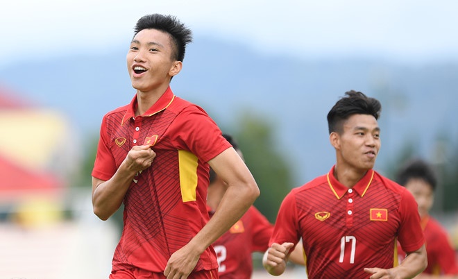 Văn Hậu l&agrave; cầu thủ lập c&uacute; đ&uacute;p trong trận ra qu&acirc;n của đội U22 Việt Nam tại SEA Games 29