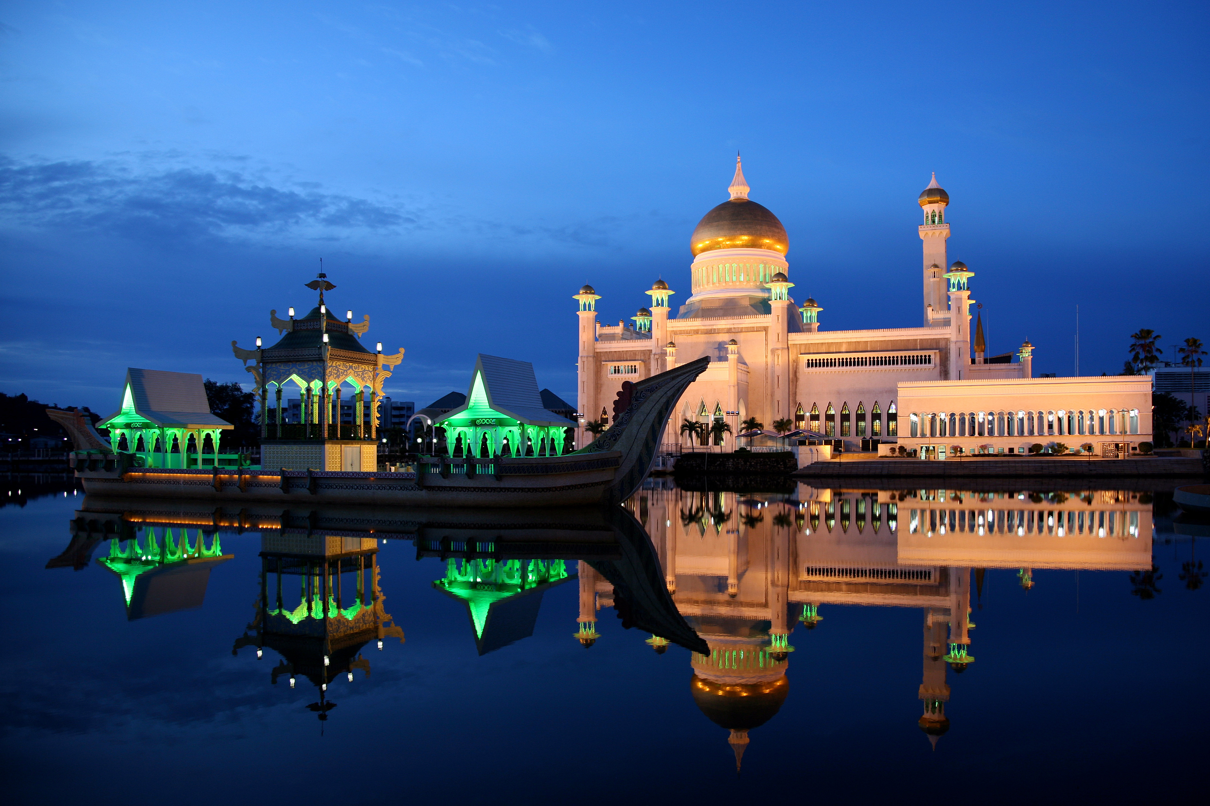 Kiến tr&uacute;c Hồi gi&aacute;o tuyệt đẹp ở Brunei