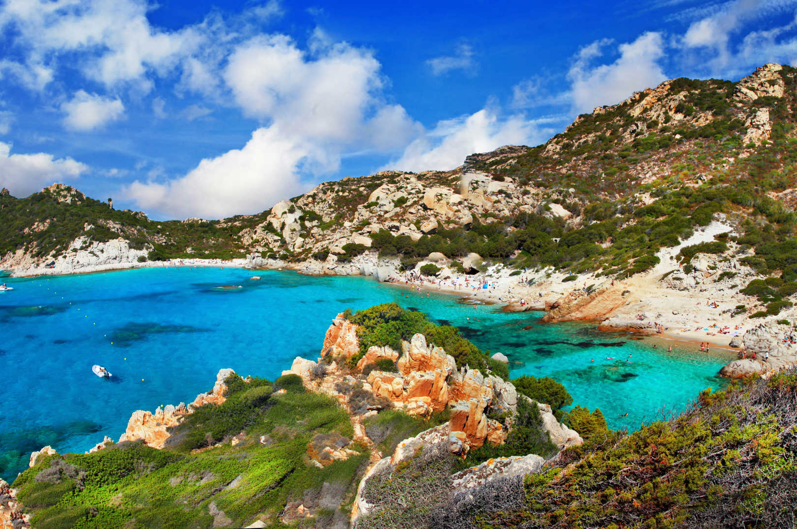 Vẻ đẹp của h&ograve;n đảo nổi tiếng Italia ven bờ Địa Trung Hải