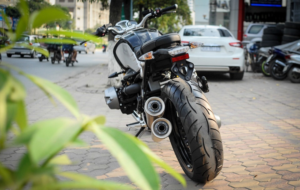 Xe m&ocirc; t&ocirc; BMW R nine T c&oacute; gi&aacute; khoảng 600 triệu đồng ở Việt Nam