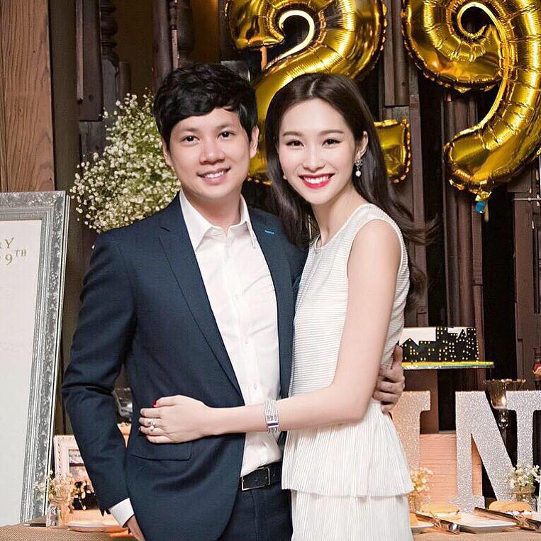 Th&aacute;ng 7/2016, bạn trai Đặng Thu Thảo đăng ảnh chụp chung với c&ocirc; l&agrave;m ảnh đại diện tr&ecirc;n trang c&aacute; nh&acirc;n. Đ&acirc;y l&agrave; buổi tiệc mừng sinh nhật tuổi 29 của Trung T&iacute;n.