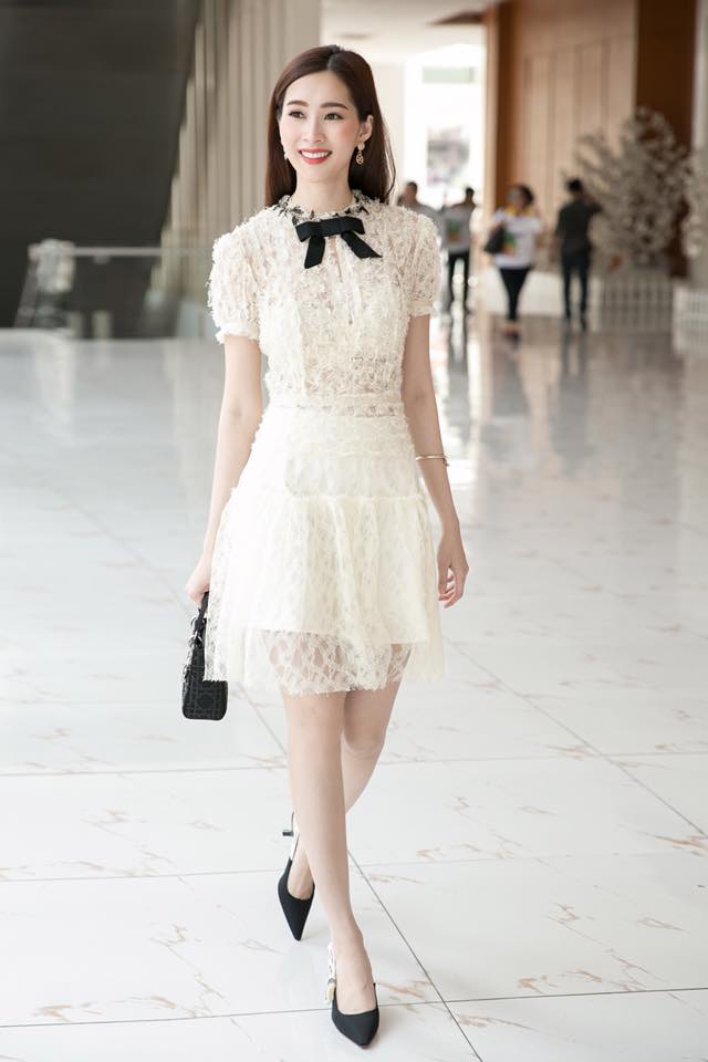 Những set đồ thanh lịch, tinh tế lu&ocirc;n l&agrave; lựa chọn h&agrave;ng đầu của Đặng Thu Thảo