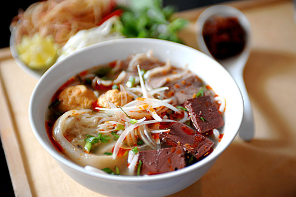 Bạn đ&atilde; thử hết 8 m&oacute;n ăn thuần Việt được cả thế giới ngợi ca?