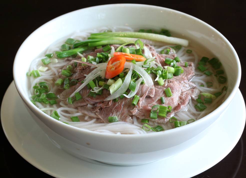 Bạn đ&atilde; thử hết 8 m&oacute;n ăn thuần Việt được cả thế giới ngợi ca?Bạn đ&atilde; thử hết 8 m&oacute;n ăn thuần Việt được cả thế giới ngợi ca?