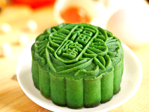 B&aacute;nh trung thu vị tr&agrave; xanh sau khi nướng xong, để nguội v&agrave; bảo quản nơi kh&ocirc; r&aacute;o, tho&aacute;ng m&aacute;t