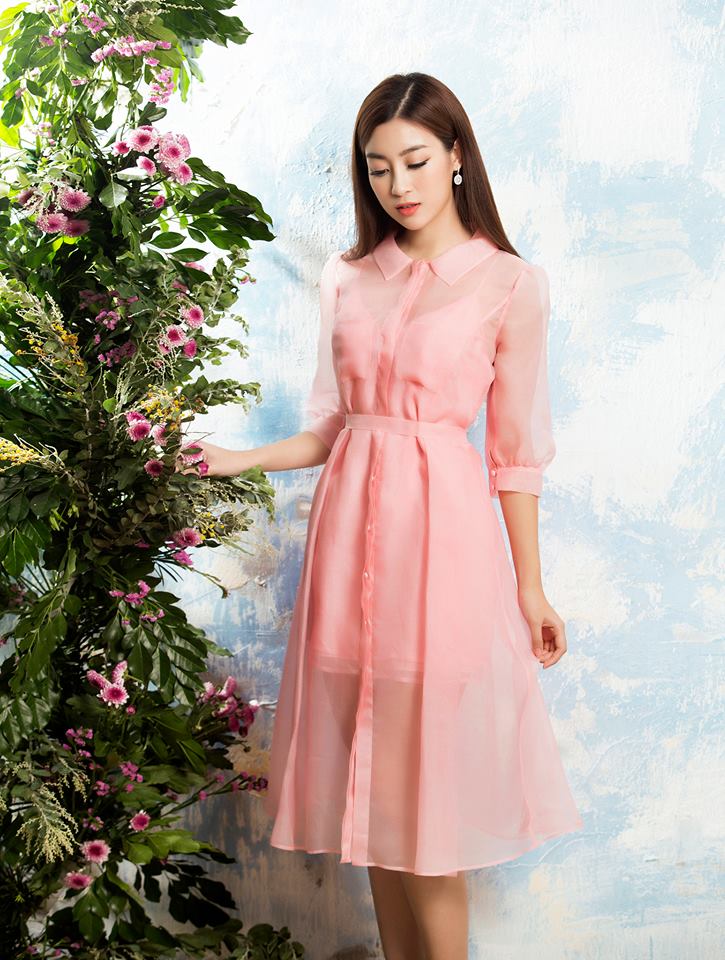 Hoa hậu Đỗ Mỹ Linh được ngợi khen vì mang vẻ đẹp thuần Việt Hoa hậu Đỗ Mỹ Linh được ngợi khen vì mang vẻ đẹp thuần Việt