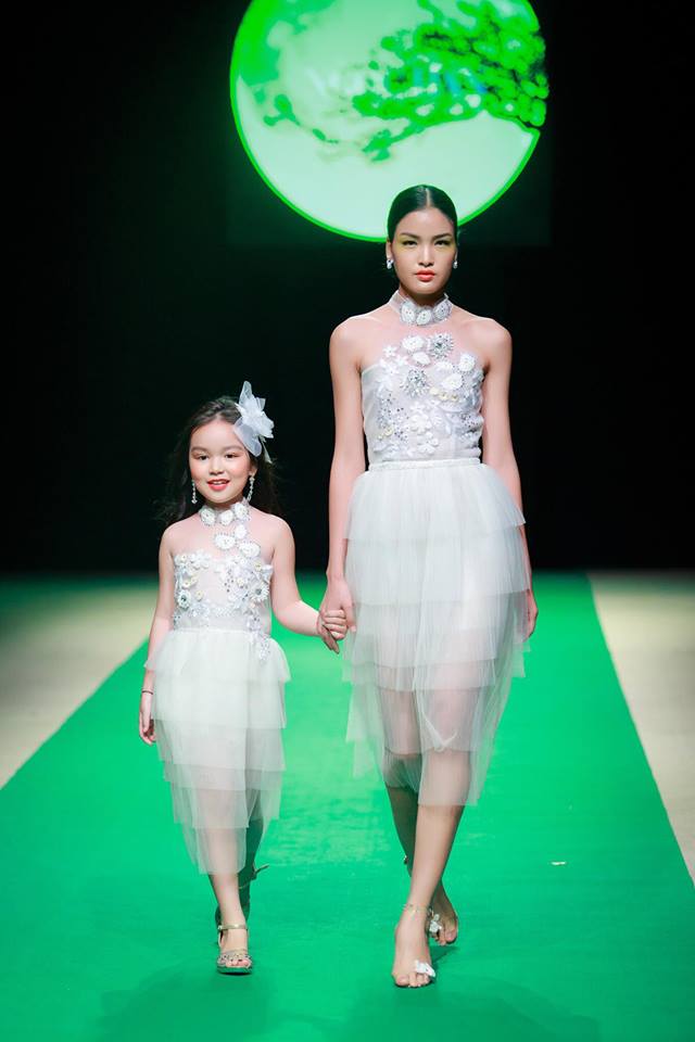Một số người mẫu từng thành công tại Vietnam's Next Top Model xuất hiện tại sàn diễn thời trang Một số người mẫu từng thành công tại Vietnam's Next Top Model xuất hiện tại sàn diễn thời trang