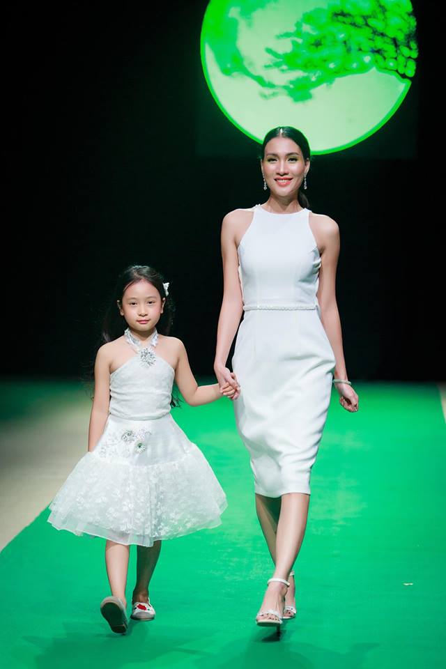 Một số người mẫu từng th&agrave;nh c&ocirc;ng tại Vietnam's Next Top Model xuất hiện tại s&agrave;n diễn thời trang