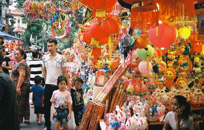 Trung thu nay c&oacute; rất nhiều m&oacute;n đồ chơi để trẻ em lựa chọn