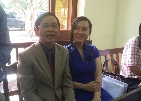 Đại gia L&ecirc; &Acirc;n thắng kiện con trai