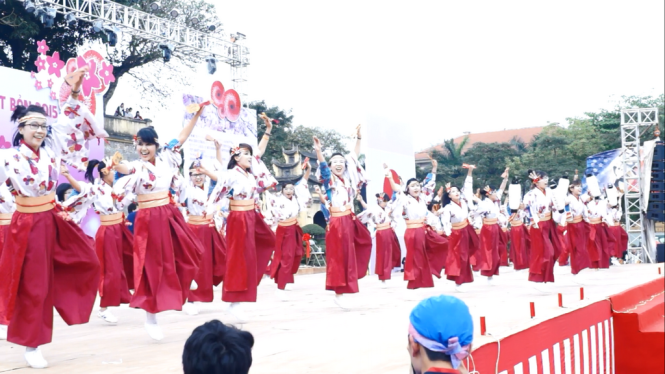 Những điệu múa truyền thống của Đăng Ký 13Winvn Com Chính Thức Nhật Bản được mang đến lễ hội