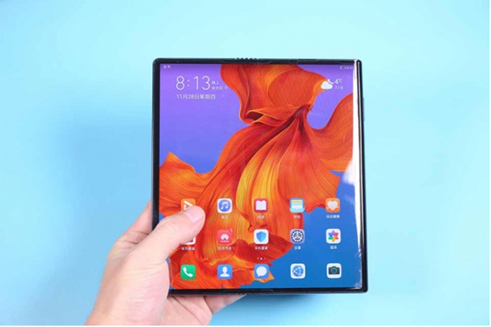  Huawei Mate X2 sẽ sử dụng cơ chế gập m&agrave;n h&igrave;nh v&agrave;o trong tương tự như Galaxy Fold