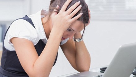 dấu hiệu nhận biết c&ocirc; đơn tr&ecirc;n Facebook