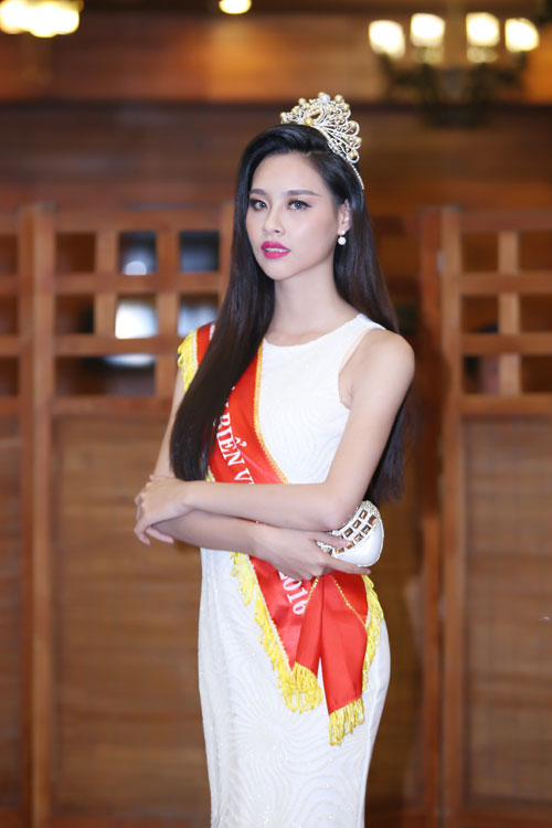 T&acirc;n Hoa hậu biển Việt Nam 2016 ch&iacute;nh thức l&ecirc;n tiếng về tin đồn mua giải