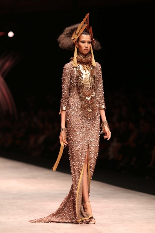 Sự cố gắng của Hồng Xuân được đền đáp khi cô lọt vào top 4 Vietnam’s Next Top Model 2015 và giành danh hiệu á quân trong đêm chung kết.