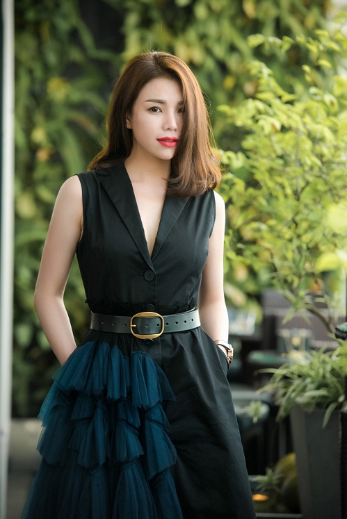 Tr&agrave; Ngọc Hằng bất ngờ hủy h&ocirc;n v&igrave; bạn trai đại gia hay ghen