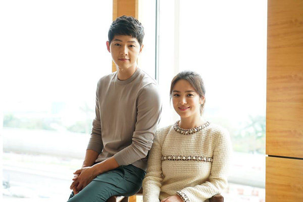 Song Joong Ki v&agrave; Song Hye Kyo l&agrave; cặp đ&ocirc;i &lsquo;quyền lực&rsquo; nhất l&agrave;ng giải tr&iacute; H&agrave;n Quốc