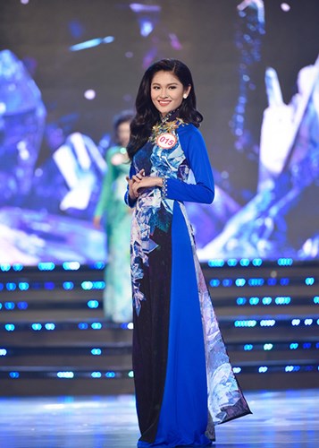 Thùy Dung sinh năm 1996, đến từ TP.HCM. Người đẹp cao 1m71, có số đo ba vòng: 84-62-90. Thùy Dung sinh năm 1996, đến từ TP.HCM. Người đẹp cao 1m71, có số đo ba vòng: 84-62-90.