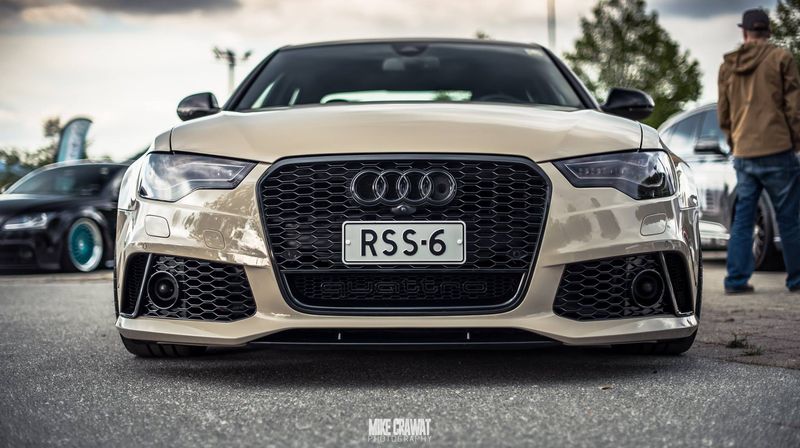 Audi RS6 thế hệ C7 đã chính thức được ra mắt với phong cách cơ thể Estate, trong khi chiếc sedan thế hệ C7 hiệu suất cao nhất lại là S6.