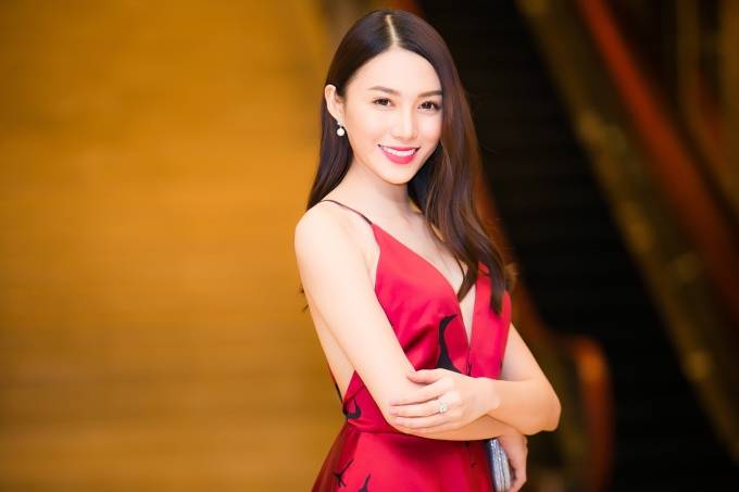 Với thân hình nóng bỏng, khuôn mặt xinh đẹp, Lê Hà được kỳ vọng sẽ tỏa sáng tại The Face 2016.