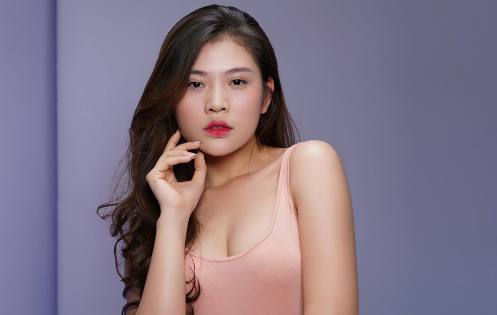 Chúng Huyền Thanh - thí sinh được cả ba huấn luyện viên lựa chọn. 