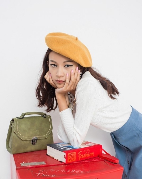 Trước khi tham gia The Face, Phương Anh từng là người mẫu ảnh cho các tạp chí tuổi teen.