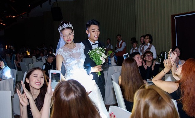 Đến dự lễ cưới của Kỳ Hân - Mạc Hồng Quân có sự xuất hiện của nhiều sao Việt.