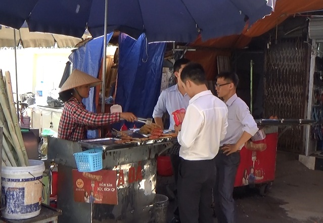 Tin tức trong ng&agrave;y: Tử vong v&igrave; thuốc k&iacute;ch th&iacute;ch trong dưa hấu