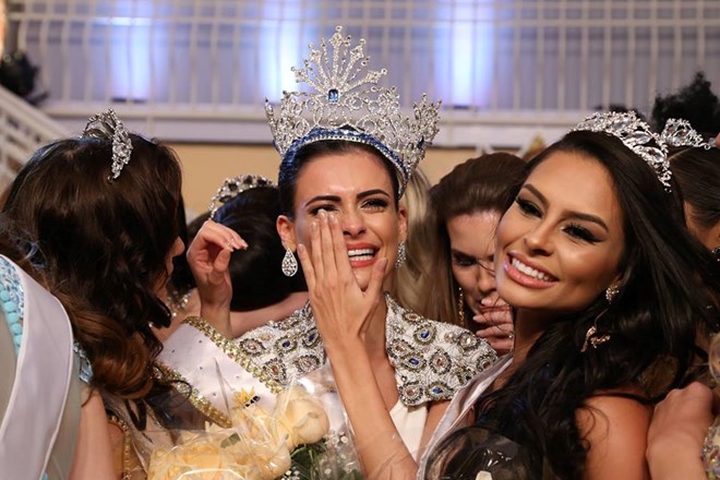 Beatrice Fontoura, đến từ bang Goias, đánh bại 40 ‘đối thủ’ để đăng quang ngôi vị cao nhất.