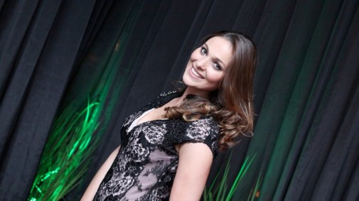 Sự ra đi của Hoa hậu Brazil, Fabiane Niclotti  để lại nỗi mất mát rất lớn cho Đăng ký và nhận 60K 24 bao lì xì miễn phí mỗi ngày, người thân và những người yêu mến cô.