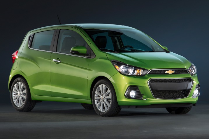 Chevrolet Spark Van 2016 thuộc thế hệ thứ 4 của dòng Spark, ra mắt tại triển lãm New York Auto Show 2015 và triển lãm Seoul hồi tháng 4 năm ngoái.