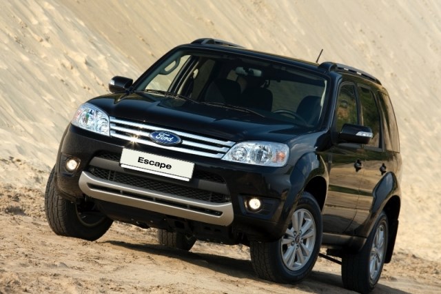 Top 3 &ocirc; t&ocirc; cũ d&ograve;ng SUV gi&aacute; rẻ chỉ dưới 400 triệu đồng