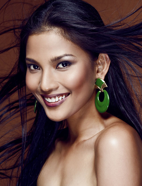 Đây cũng là một trong những lí do Trương Thị May thu hút rất nhiều sự chú ý khi cô tham gia Miss Universe.
