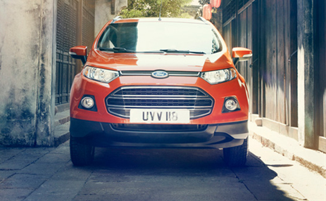 Tại thị trường Việt Nam, Ford EcoSport 1.5L Ti-VCT Titanium AT có giá bán 635 triệu đồng( Tặng phụ kiện ). Trong khi đó, Ford EcoSport phiên bản 1.5L Ti-VCT Trend AT giá 590 triệu đồng và bản còn lại 1.5L Ti-VCT Trend MT có giá 570 triệu đồng.