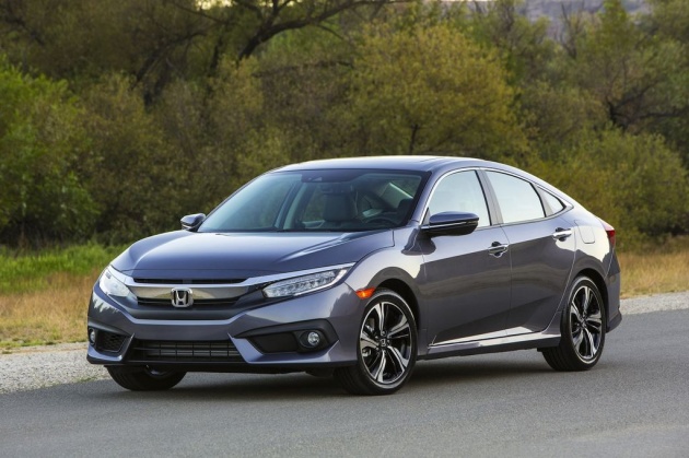 Honda Civic 2016 thế hệ mới có tới 5 phiên bản là LX, EX, EX-T, EX-L và Touring gồm các tùy chọn động cơ 2 lít hoặc tăng áp 1,5 lít.