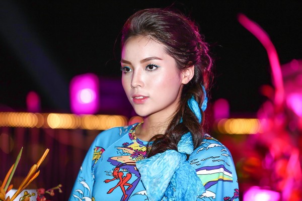 Cụ thể, gương mặt của Kỳ Duyên bị cho là chưa cân đối, nụ cười gượng gạo. Vẻ đẹp của Kỳ Duyên bị đánh giá là chưa phù hợp với cách nhìn của người Việt và cũng không được kỳ vọng cho các cuộc thi quốc tế, vốn hướng đến các nét đẹp hoặc sắc sảo, góc cạnh.