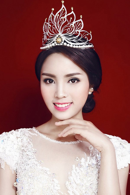 Ngay sau khi đăng quang, Kỳ Duyên bắt đầu chụp rất nhiều bộ ảnh thời trang. Trong không ít bộ ảnh, vẻ đẹp của cô đã phần nào làm thay đổi quan niệm của khán giả nhờ việc thay đổi kiểu tóc, trang phục hay chọn kiểu trang điểm nhẹ nhàng hơn. Dù vậy, nhan sắc của cô vẫn bị đánh giá là khá giống các hot girl với làn da trắng và khuôn miệng nhỏ, hơn là một đại diện sắc đẹp.
